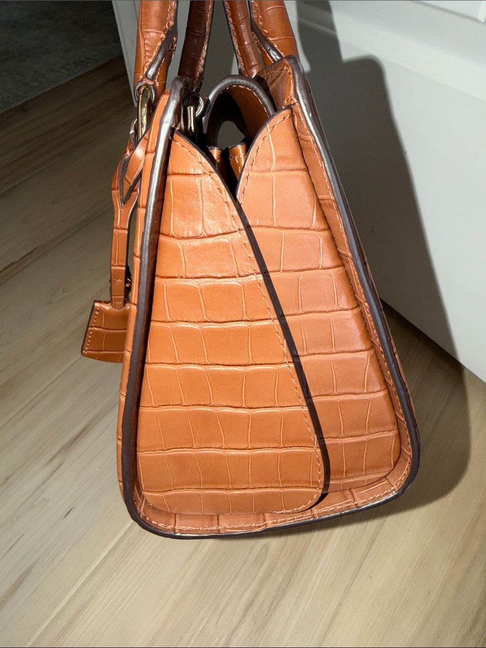 Michael Kors Zoe Medium Croc-Embossed Satchel - Picture 7 of 8